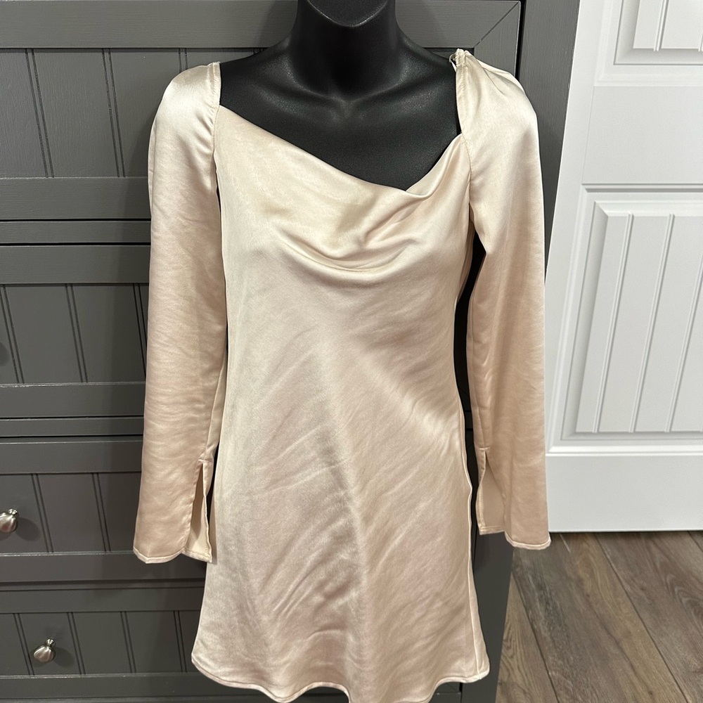 Princess Polly Elegant Cream Long Sleeve Dress size 2